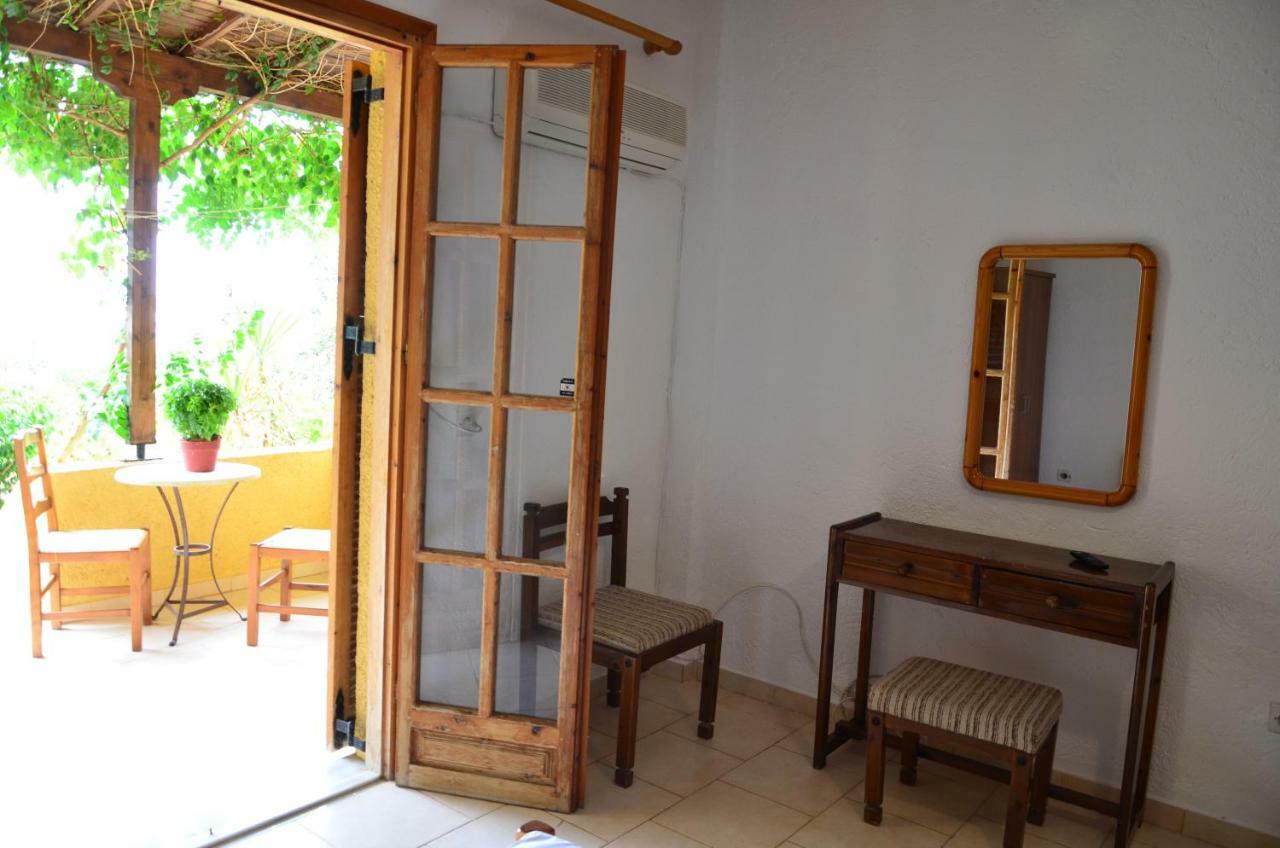 Vagia Beach Apartments, Aegina Island Ngoại thất bức ảnh